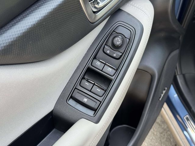Used 2024 Subaru Forester Premium AWD/4WD image 23