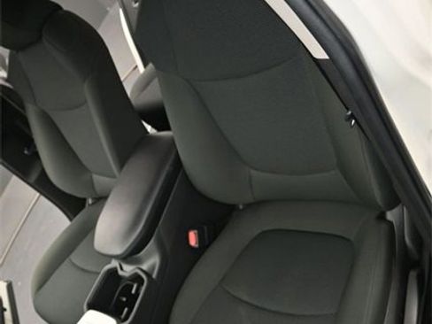 Used 2023 Toyota RAV4 LE image 9