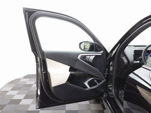 Used 2025 BMW X3 M50 image 5