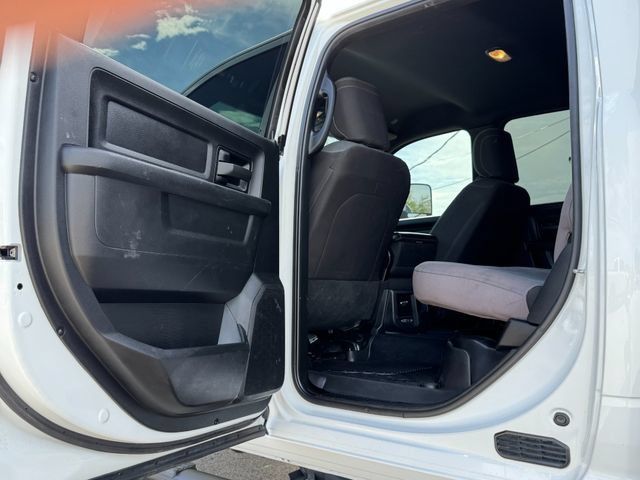 Used 2022 RAM 5500 Tradesman w/ Max Tow Package AWD/4WD image 37