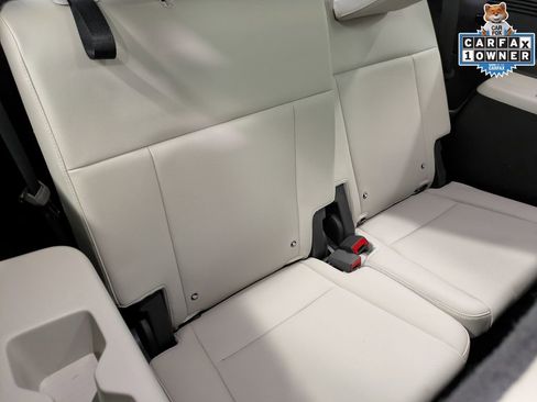 Used 2024 Hyundai Santa Fe Limited AWD/4WD image 27