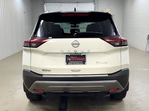 Used 2023 Nissan Rogue SL w/ SL Premium Package image 6