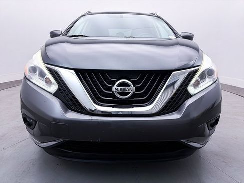 Used 2017 Nissan Murano SV image 2
