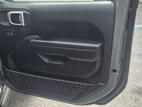 Used 2020 Jeep Wrangler Unlimited Sport AWD/4WD image 19