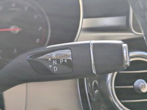 Certified 2019 Mercedes-Benz GLC 300 image 11