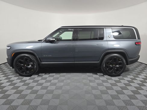 Used 2024 Rivian R1S Adventure AWD/4WD image 2