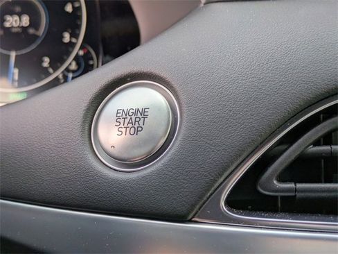 Used 2022 Hyundai Palisade Calligraphy image 35