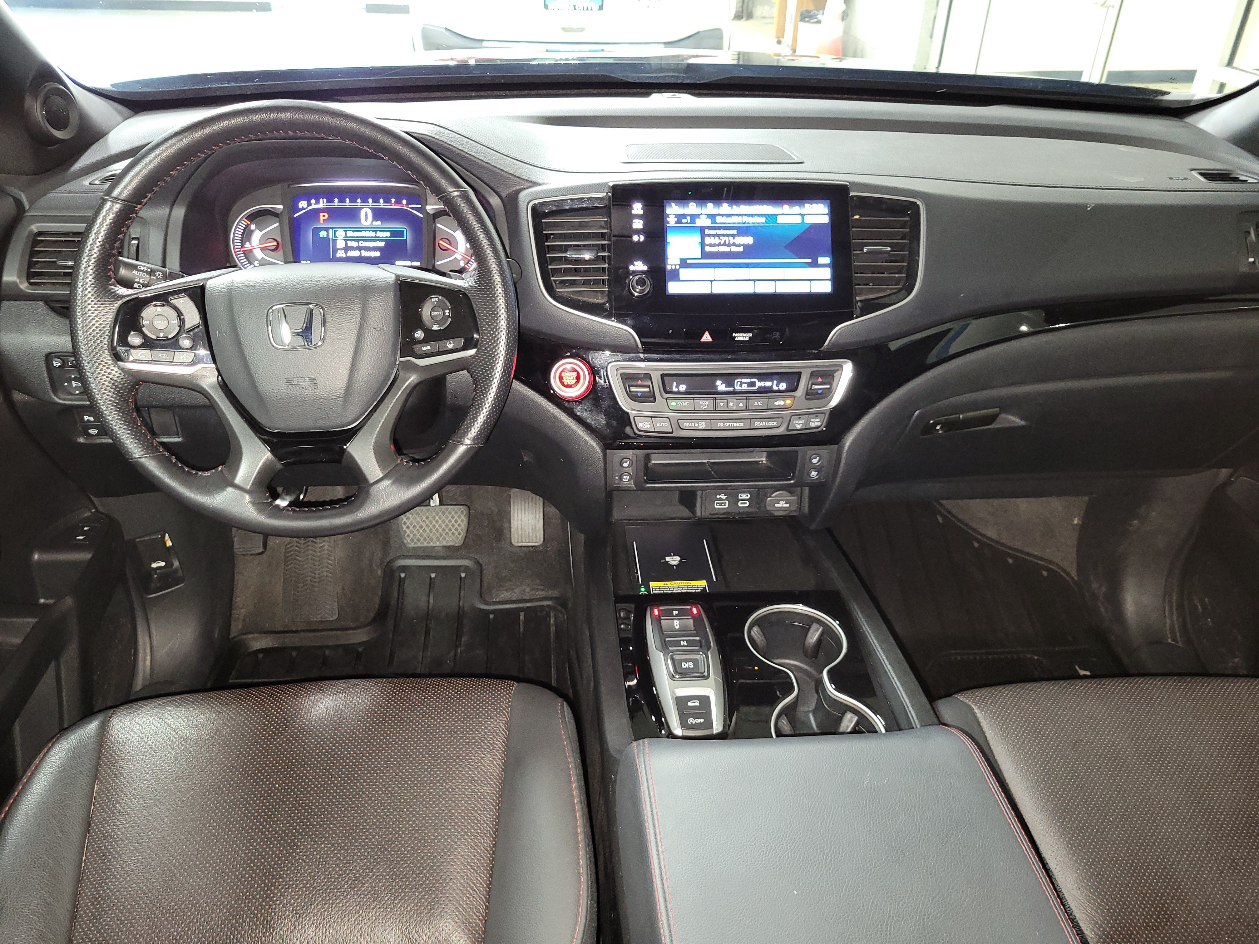 Used 2024 Honda Passport Black Edition image 13