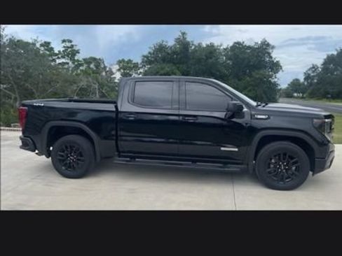 Used 2024 GMC Sierra 1500 Elevation w/ LPO, Elevation Black Package AWD/4WD image 2