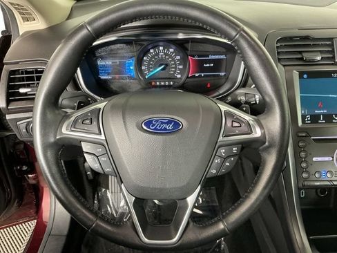 Used 2017 Ford Fusion Titanium AWD/4WD image 17