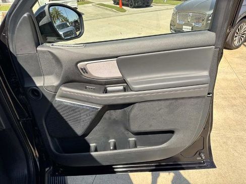 Certified 2025 Ford Expedition Active RWD image 16