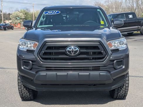 Used 2021 Toyota Tacoma SR image 8