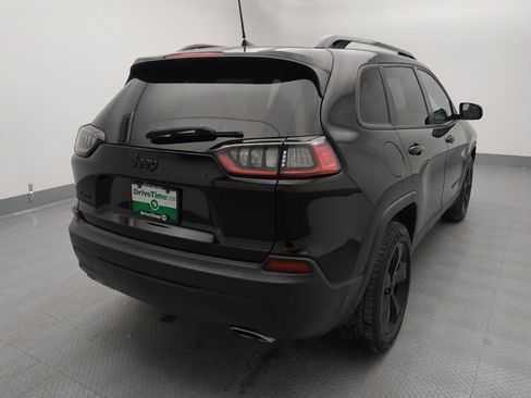 Used 2020 Jeep Cherokee Latitude Plus image 7
