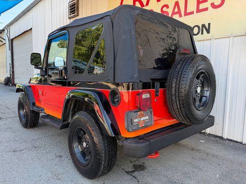 Used 2003 Jeep Wrangler Sahara AWD/4WD image 14