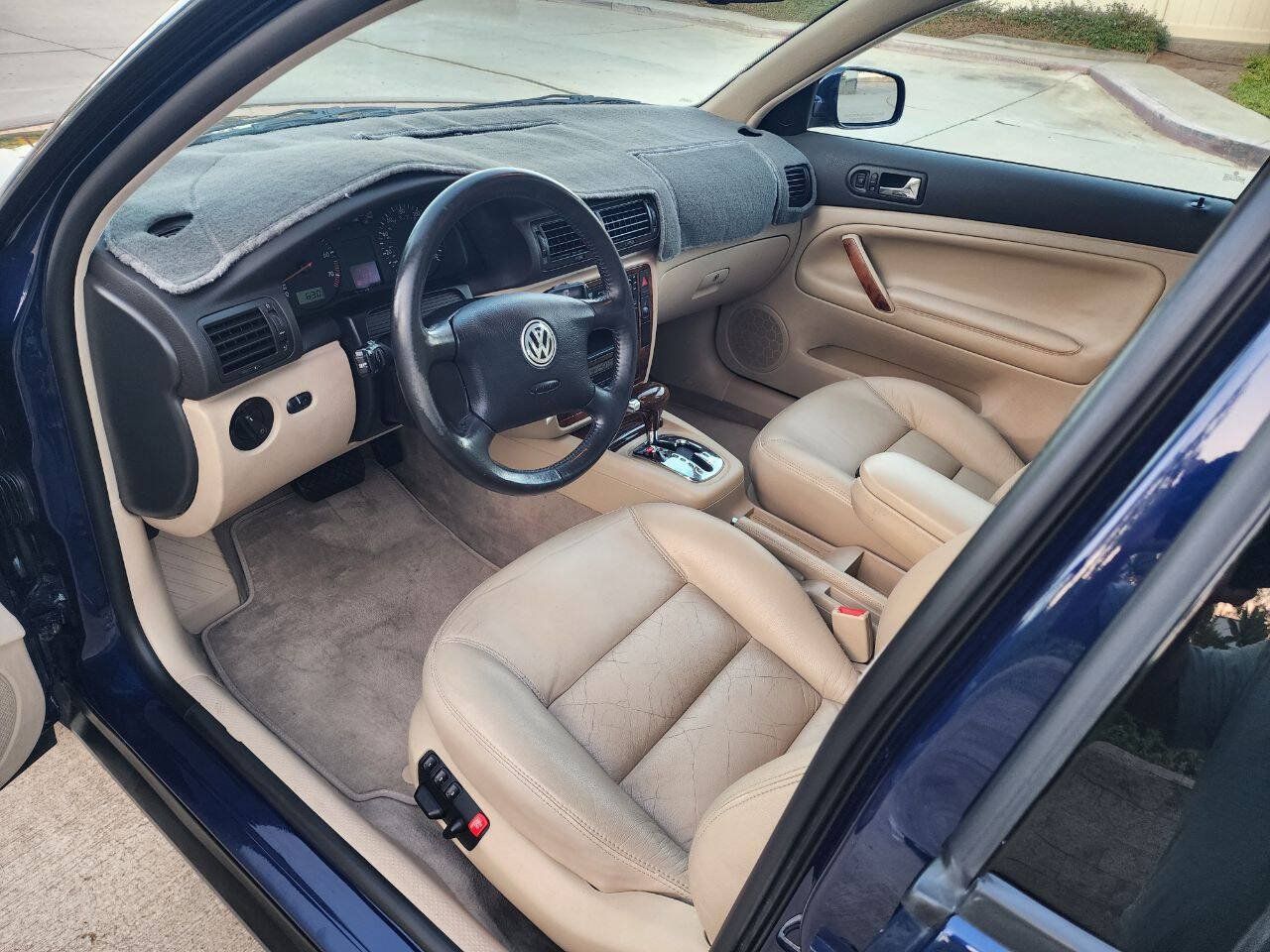 Used 2000 Volkswagen Passat GLX AWD/4WD image 18