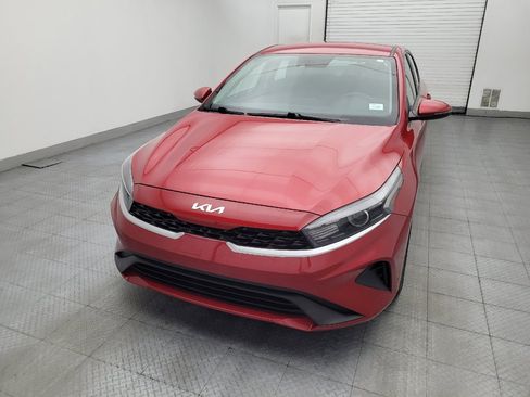 Used 2024 Kia Forte LXS w/ LXS Technology Package FWD image 15