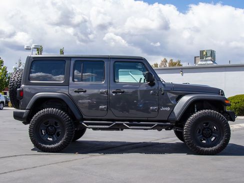 Used 2020 Jeep Wrangler Unlimited Sport AWD/4WD image 8