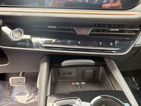 New 2026 Buick Envision Sport Touring image 25