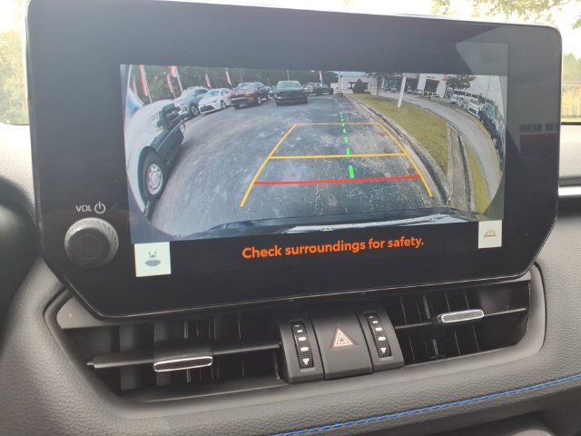 Used 2024 Toyota RAV4 XSE AWD/4WD image 18