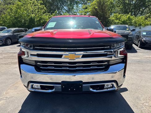 Used 2021 Chevrolet Silverado 1500 LTZ w/ LTZ Convenience Package II AWD/4WD image 2