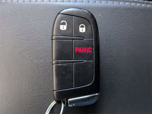 Used 2023 Jeep Renegade Latitude image 36