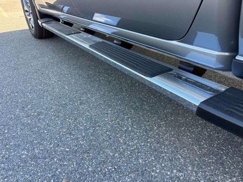 New 2026 GMC Sierra 1500 SLT w/ SLT Premium Package AWD/4WD image 4