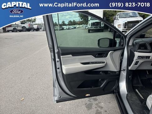 Used 2024 Honda Odyssey EX-L image 19