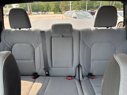 Used 2021 RAM 1500 Big Horn AWD/4WD image 39