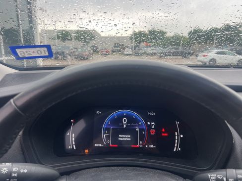 Used 2024 Toyota Grand Highlander XLE image 6