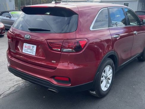 Used 2020 Kia Sorento LX image 8
