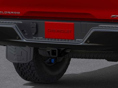 New 2026 Chevrolet Colorado ZR2 w/ Technology Package AWD/4WD image 14