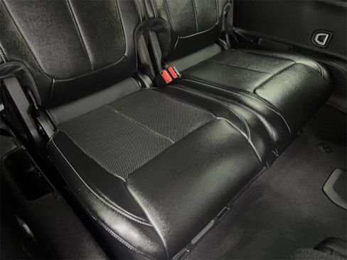 Used 2024 Jeep Grand Cherokee L Limited w/ Luxury Tech Group II image 42