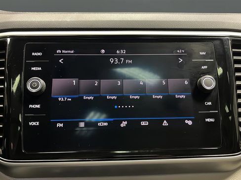 Used 2021 Volkswagen Atlas SEL Premium image 38