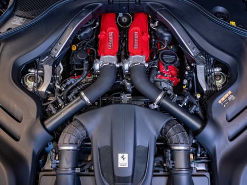 Used 2022 Ferrari Portofino M image 28