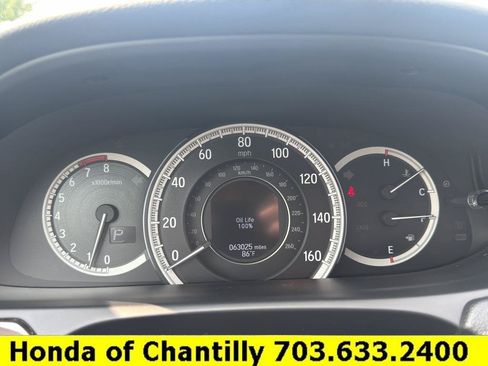 Used 2017 Honda Accord EX-L image 9