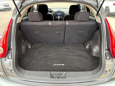 Used 2011 Nissan Juke SV AWD/4WD image 17