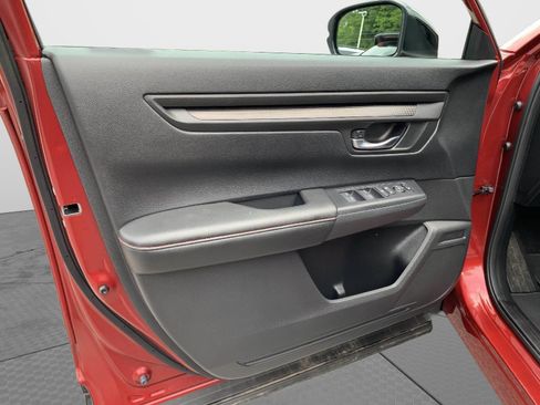 Certified 2025 Honda CR-V Sport image 11