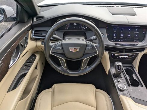 Used 2020 Cadillac CT6 Luxury image 15