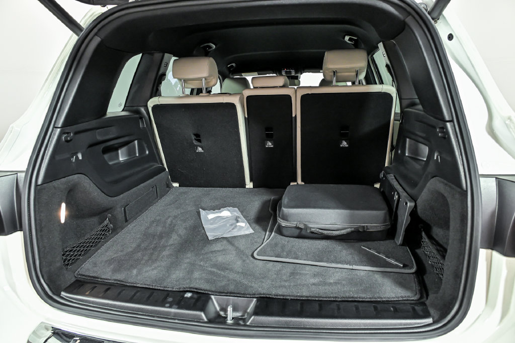 Used 2022 Mercedes-Benz EQB 300 4MATIC image 9
