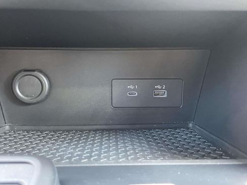 Used 2024 Nissan Pathfinder S AWD/4WD image 28