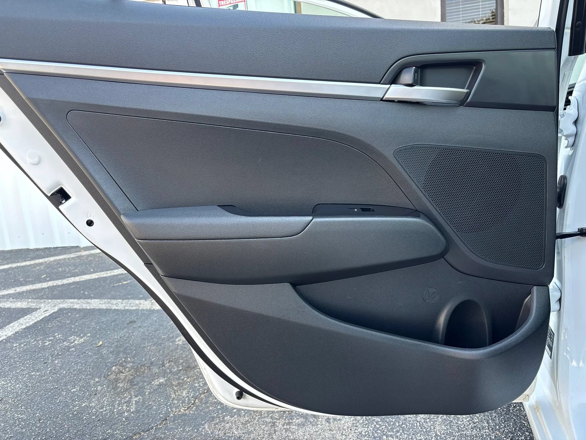 Used 2020 Hyundai Elantra SE w/ Cargo Package (C1) FWD image 47