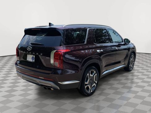 Used 2024 Hyundai Palisade Limited AWD/4WD image 5