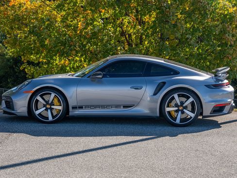 Certified 2021 Porsche 911 Turbo S image 2