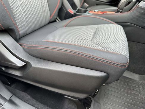 Used 2019 Subaru Forester Sport image 14