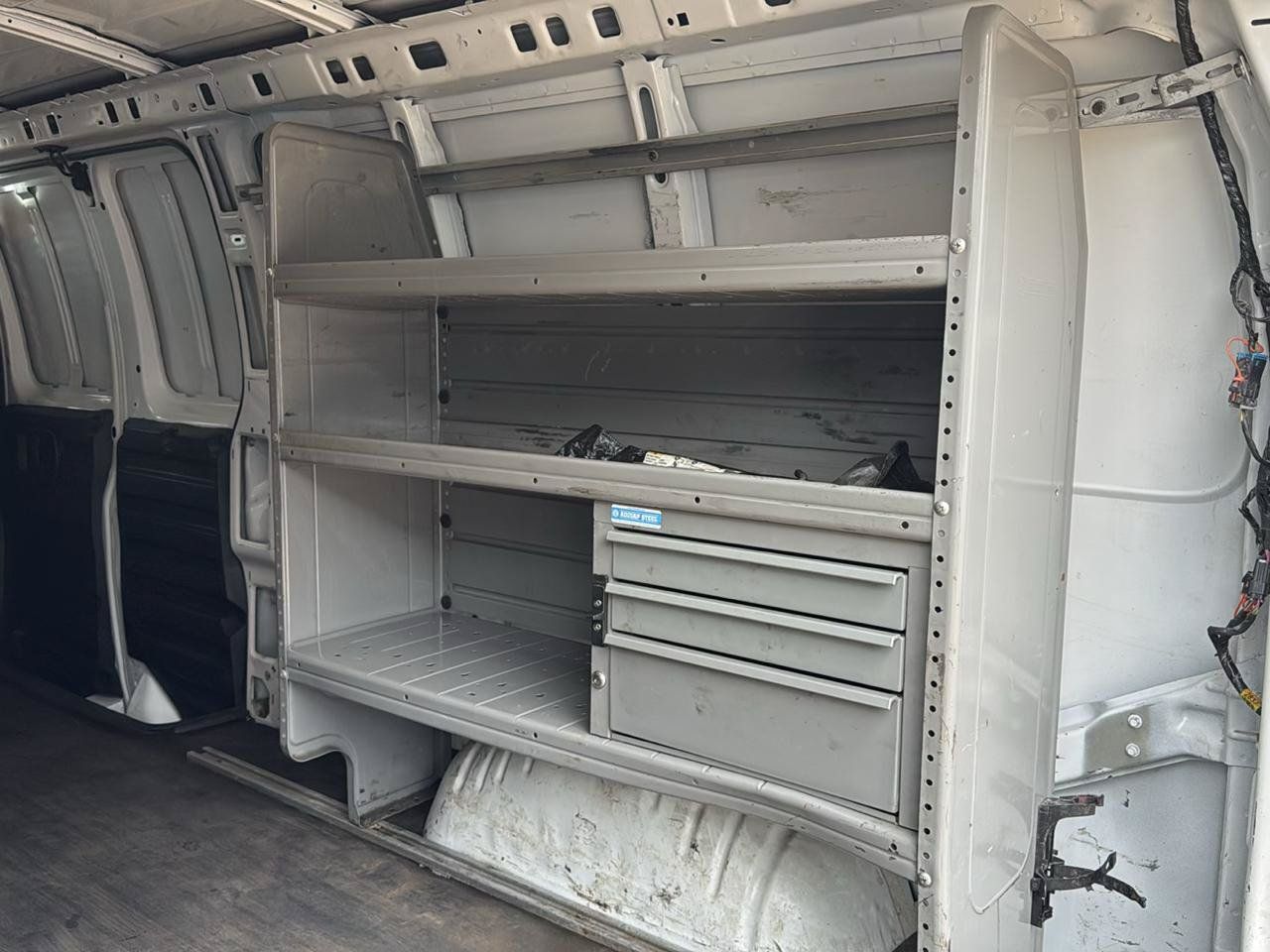 Used 2019 Chevrolet Express 3500 Extended w/ Driver Convenience Package RWD image 15