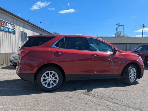 Used 2019 Chevrolet Equinox LT image 10