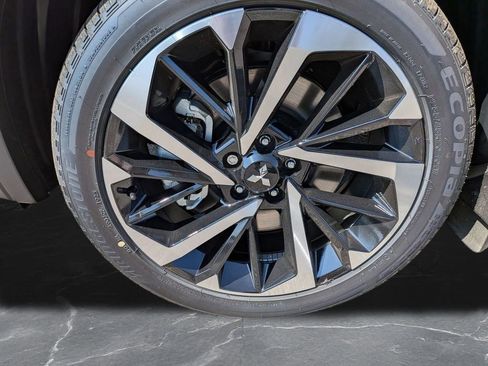 New 2025 Mitsubishi Outlander SE image 32