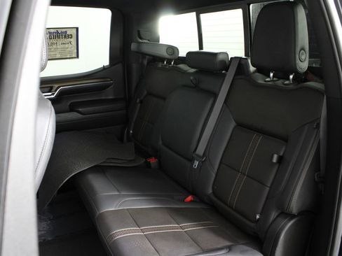 Used 2024 Chevrolet Silverado 1500 High Country image 19