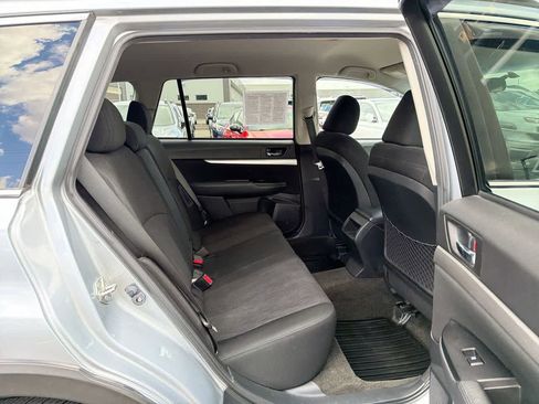 Used 2014 Subaru Outback 2.5i Premium w/ Accessory Value Package (OYX) image 26