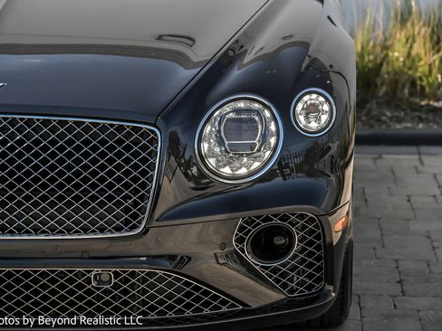 Used 2020 Bentley Continental GT image 3